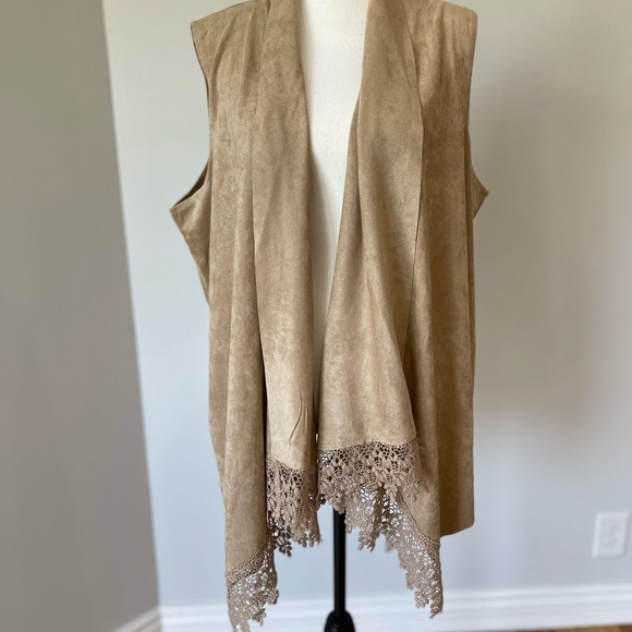 OSO Casuals sleeveless open front cardigan in a size 2X - Picture 7 of 7